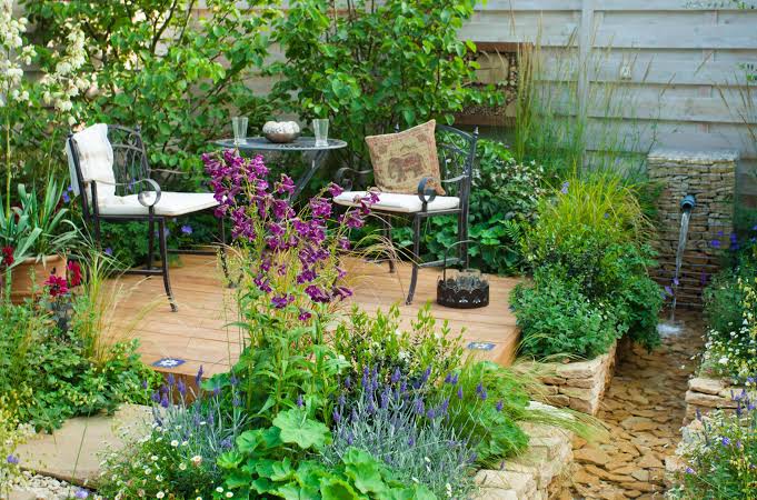 The Best Innovative Outdoor Chore Techniques For Maximizing Small Garden Spaces In 2024